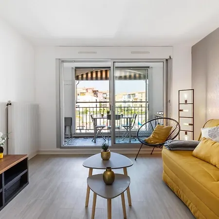 Little Venezia By Pom, Au Bord De L'eau, Parking אגדה